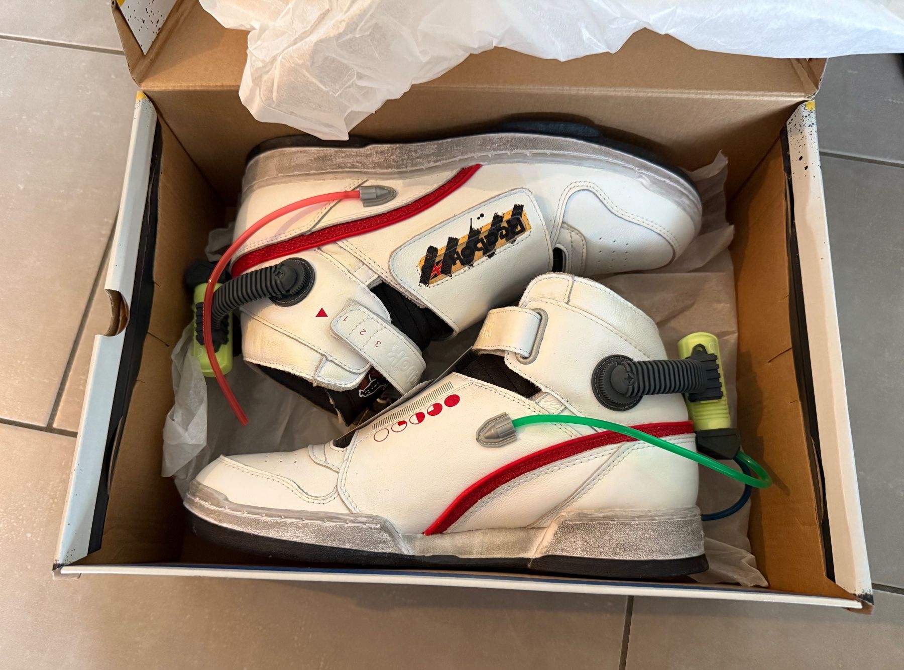 Herrenschuhe: Reebok Ghostbusters – Neu und originalverpackt aus Moudon von LeCollectionneur 4