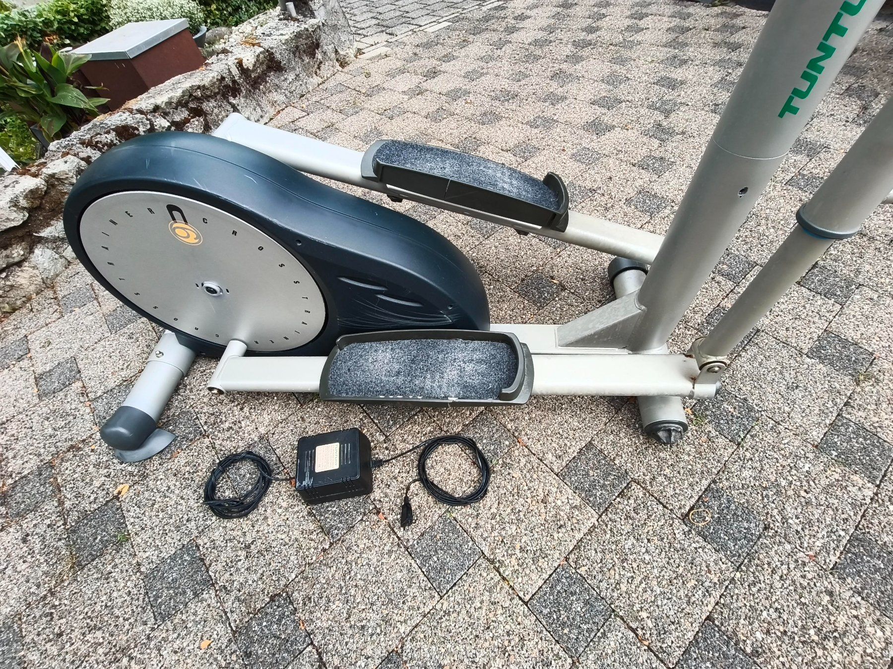 Tunturi Hometrainer: Crosstrainer Tunturi C6 – Usato da Lenzburg venduto da Moeli02 6