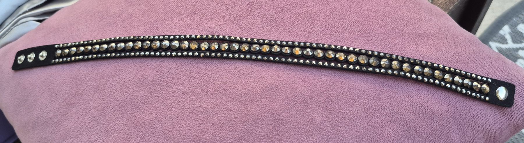Bracciali & Braccialetti: Bracciale  nero con strass multipli – Usato da Giubiasco venduto da Stefaniav 6
