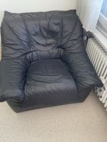 Poltrona in pelle nera larghezza 80 cm buone condizioni