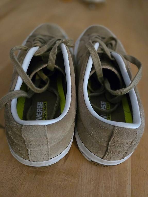 Converse Scarpe da uomo: Sneaker Converse aus Wildleder Gr. 46 – Usato da Aarburg venduto da Pomaroli 1