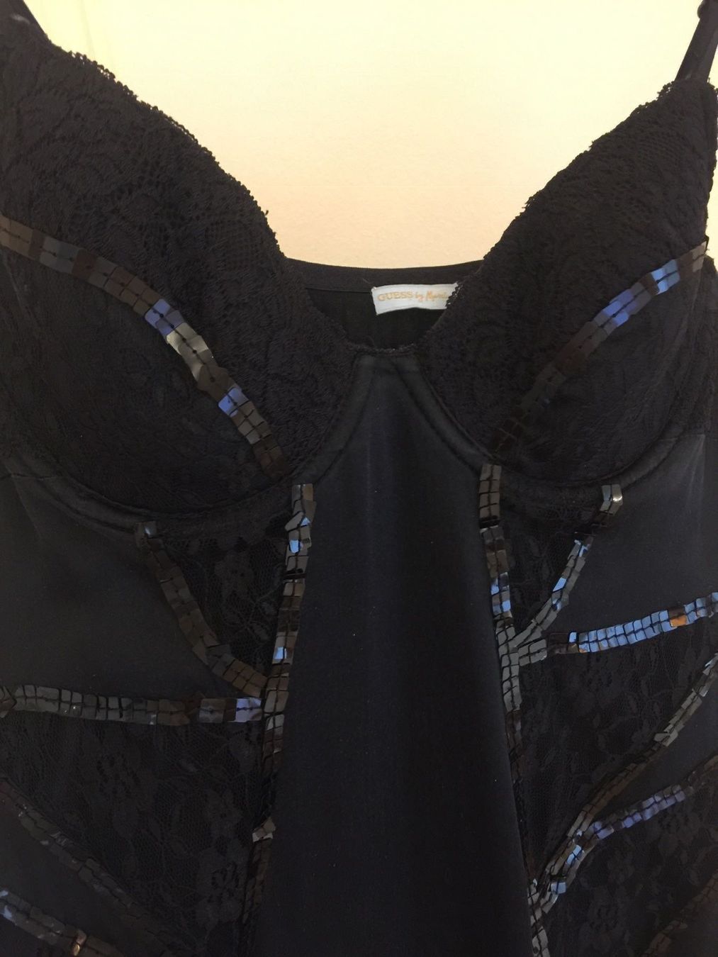 Guess Vestiti: Nuisette, robe Guess by Marciano – Usato da Lausanne venduto da Flo1006 4