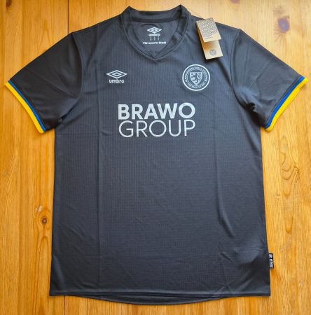 Eintracht Braunschweig Trikot Umbro Gr. L NEU Deutschland