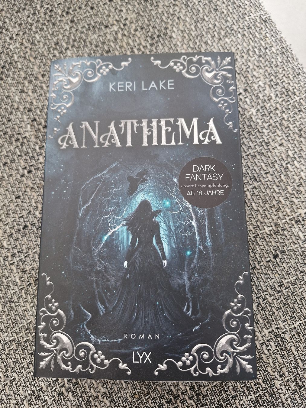 Bücher: verkaufe Anathema – Neu (gemäss Beschreibung) aus Boswil von mir_z8w2