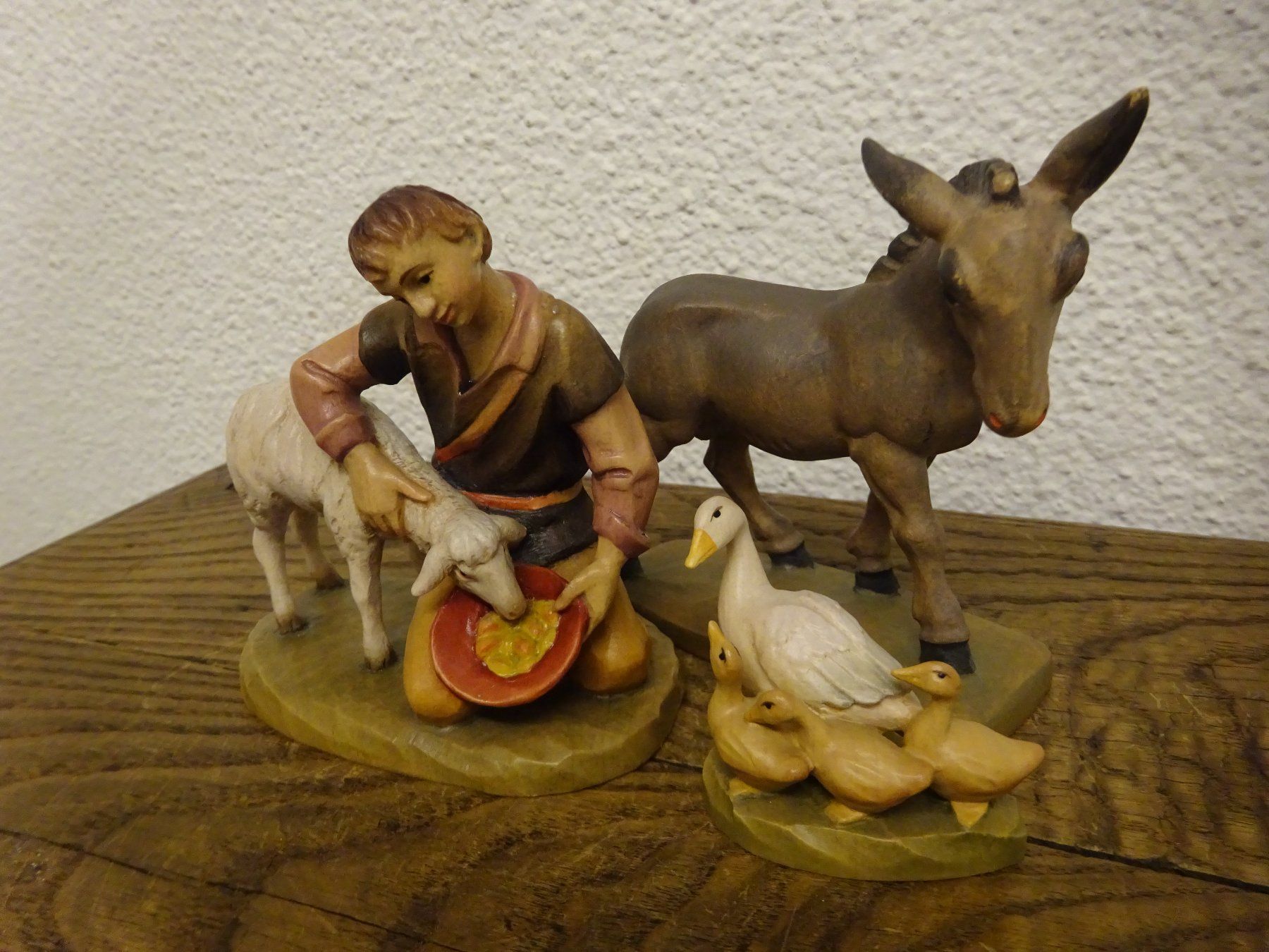 Figuren: Krippe Hirten Gruppe H:15cm / signiert Moroder – Gebraucht aus Esslingen von eintagammeer