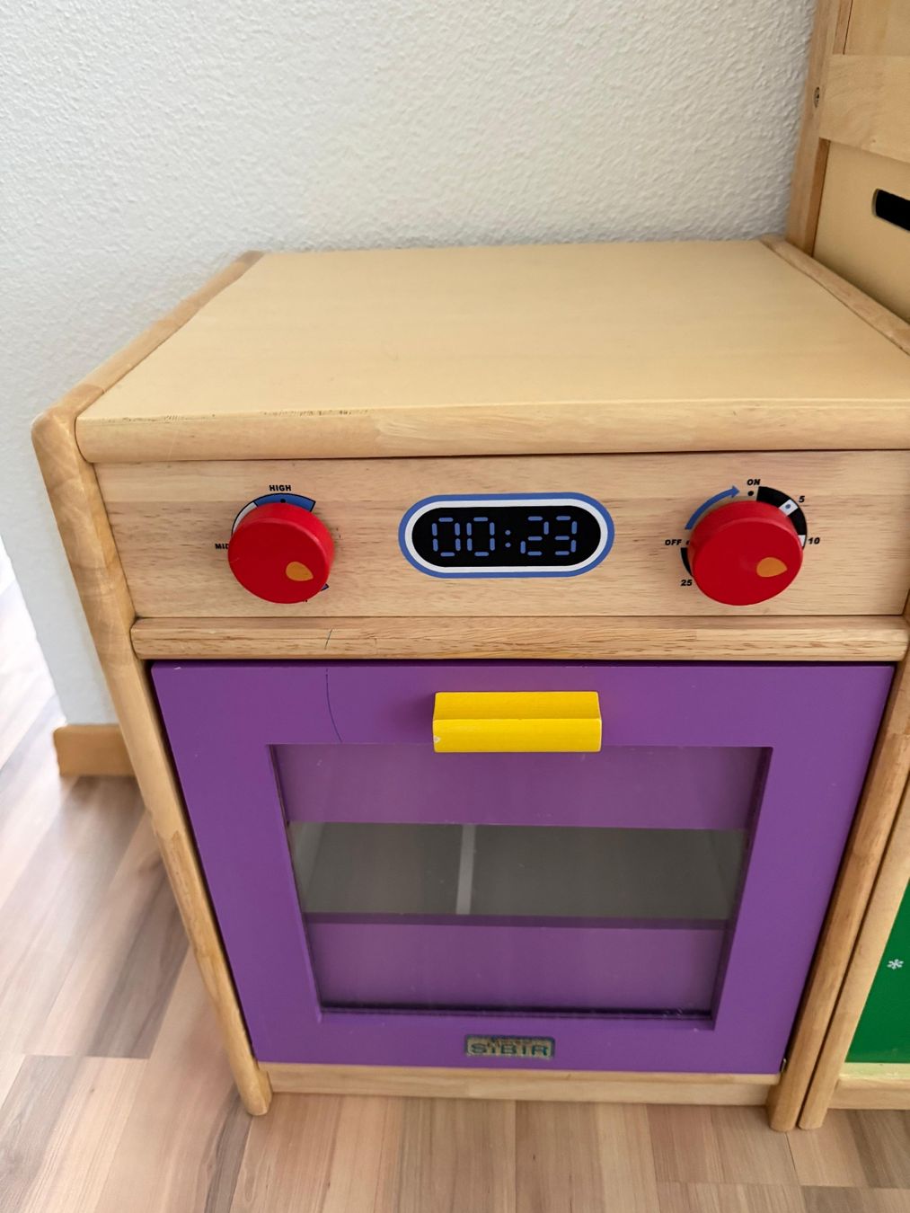 Giocattoli: Kinderspielzeugküche – Usato da Frauenfeld venduto da sim0102 1