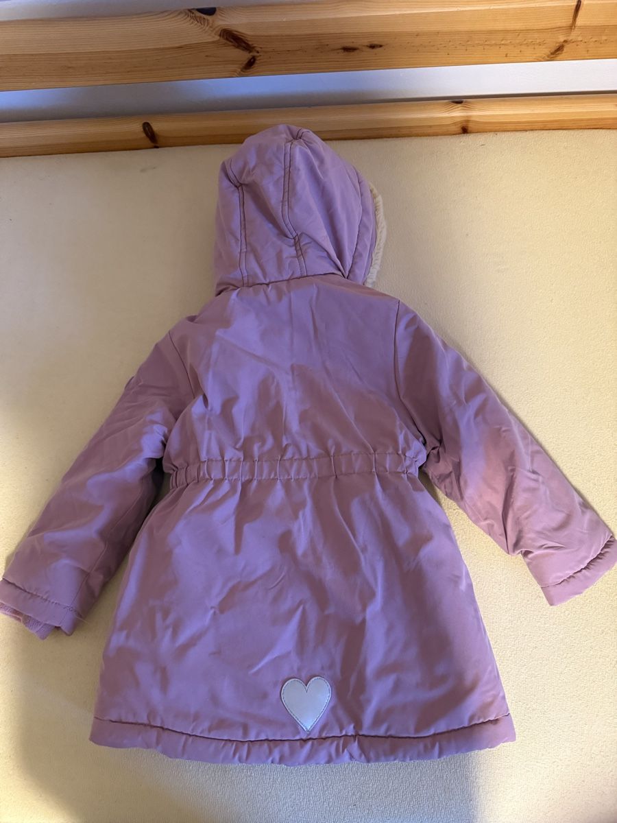 Giacche & Cappotti: Winterjacke Mädchen Gr. 104 – Usato da Steckborn venduto da Diana.84 2