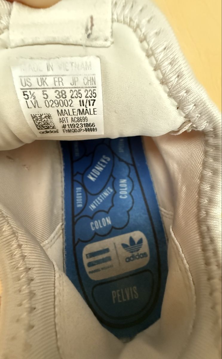 Adidas Scarpe da donna: Adidas x Pharrell Williams Sneaker, Grösse 38 – Usato da Zollikofen venduto da Akshy 4