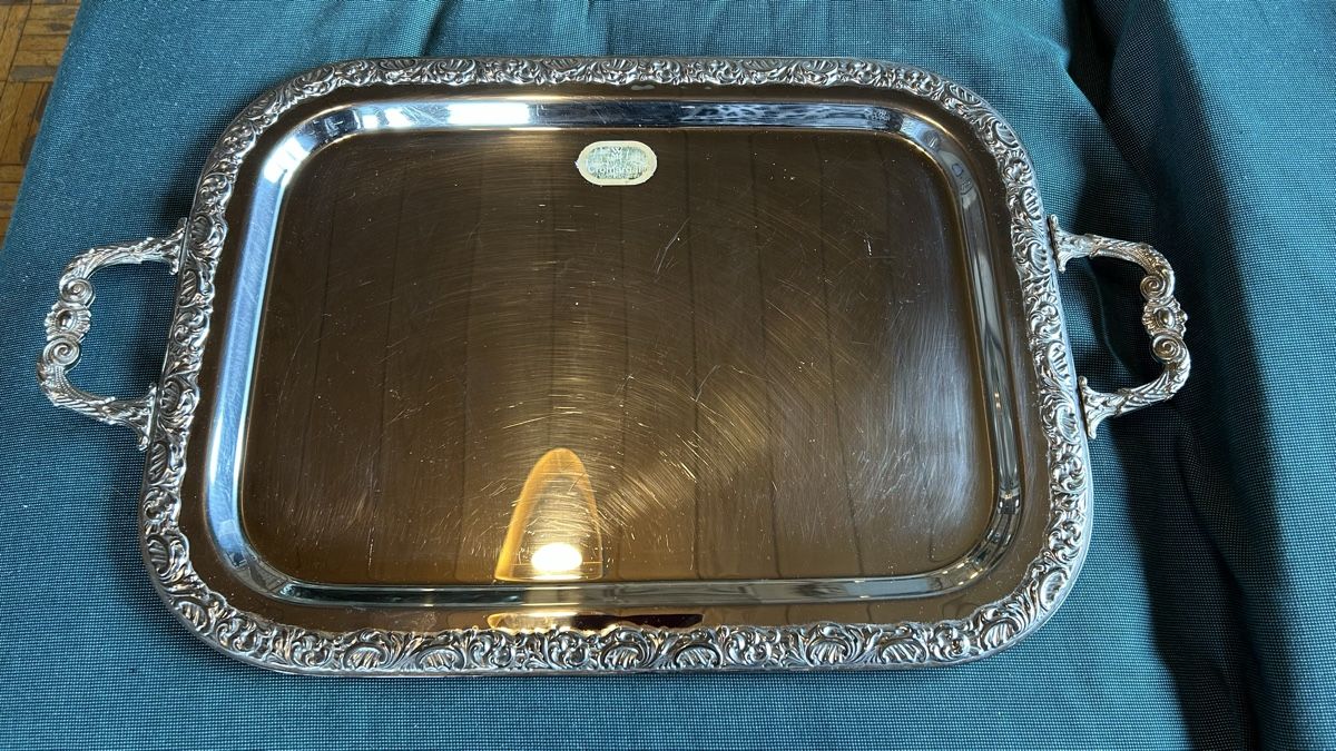 Servierplatten: Vintage Serviertablett, Chromstahl, mit Griffen – Gebraucht aus Merenschwand von Jacqueline99