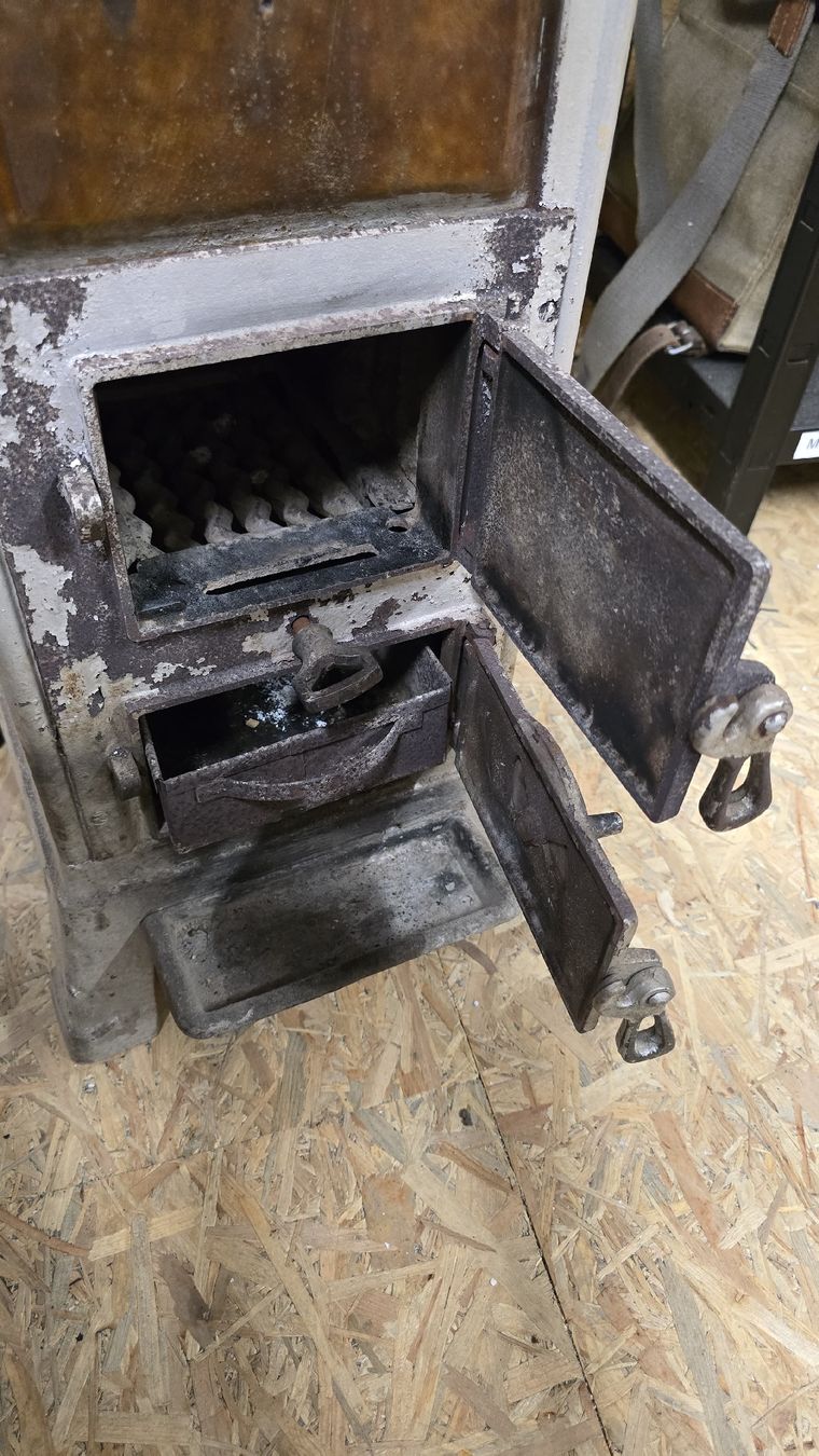 Altri mobili d'antiquariato: Antiker Holzofen gebraucht – Usato da Koppigen venduto da ste_ka_90 1