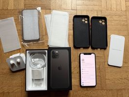 iPhone 11 Pro in schönem Zustand mit OVP