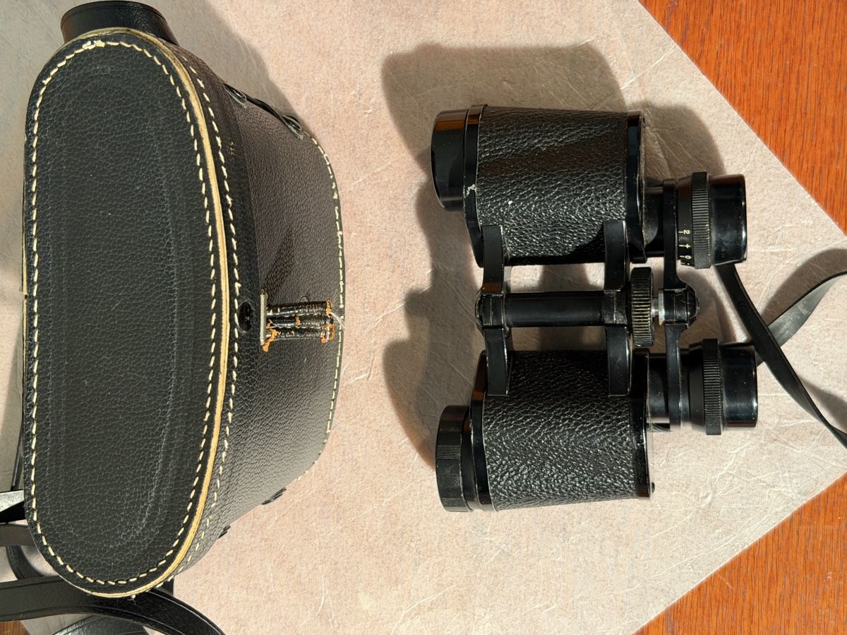 Binocoli: Sirius Coated Optics 8x30 binoculars with a leather case – Usato da Lausanne venduto da vas_mbk2 1