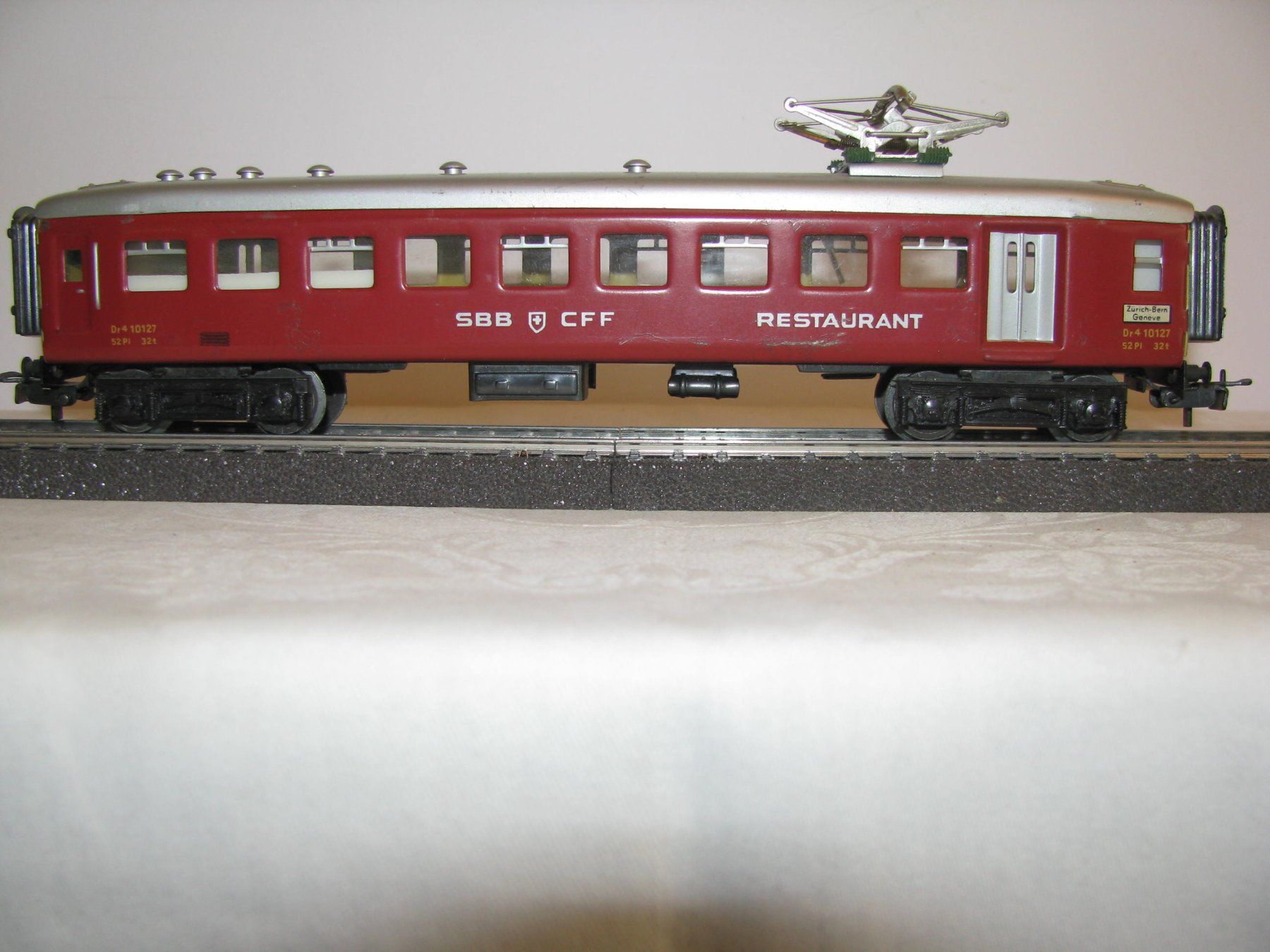 Märklin Modelleisenbahnen: MAK H0  4035 - Speisewagen der SBB – Gebraucht aus Kloten von Minitrain1942