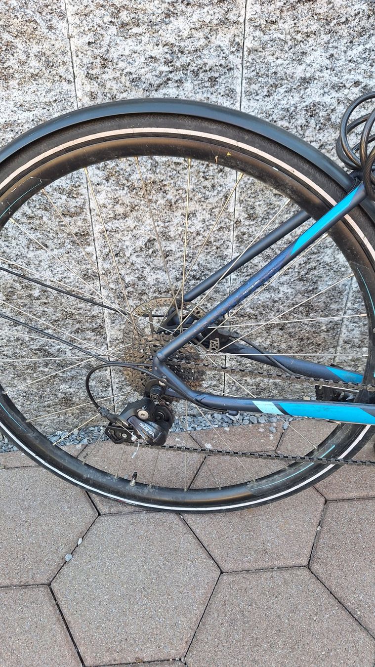 Specialized Velos: Specialized Sirrus Elite Disc 2016 ¦  "Grösse M" – Gebraucht aus Büttikon AG von theRealOne 4