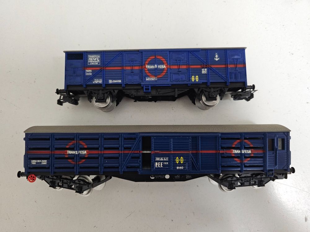 2 Wagons Bâchés Double Lails Transfesa - N 1/160 - MFTRAIN 33078/79 - Neufs