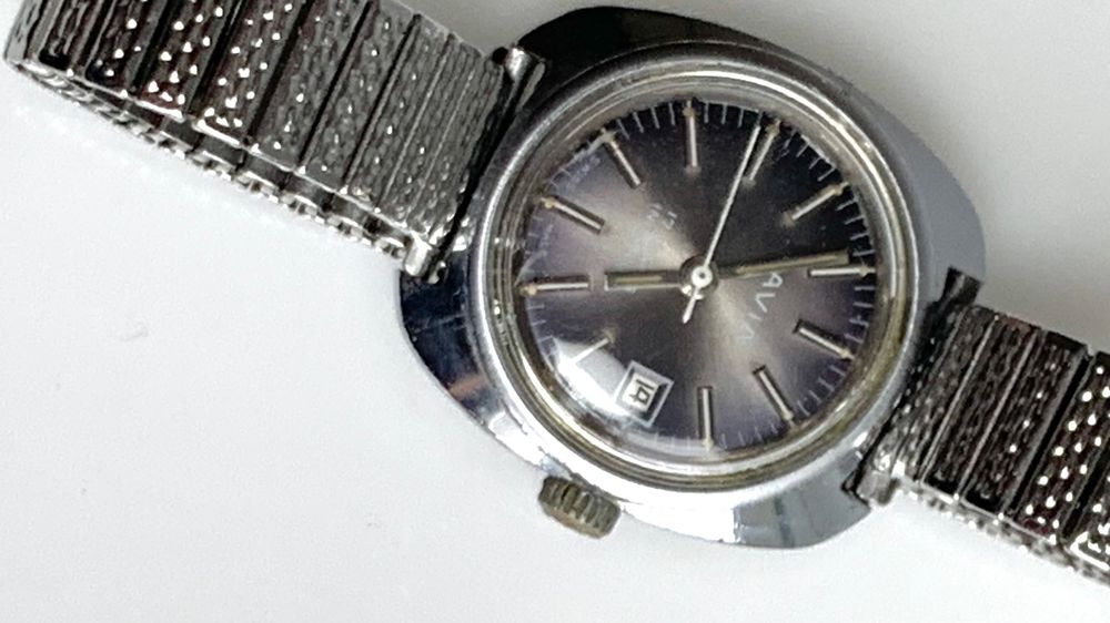 AVA Swiss Made Damen Armbanduhr Vintage 70er 6