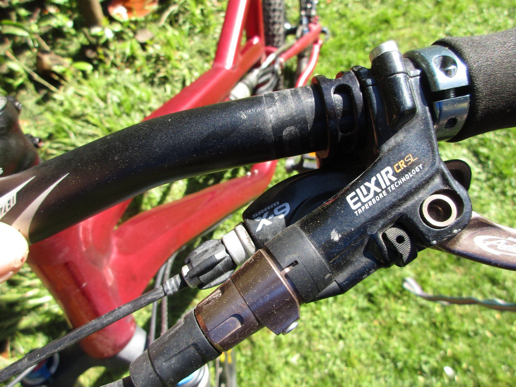 Velos: Spezialized Stumpjumper Fully MTB 26" 12,3kg – Gebraucht aus Ottikon von Locomotive01 8