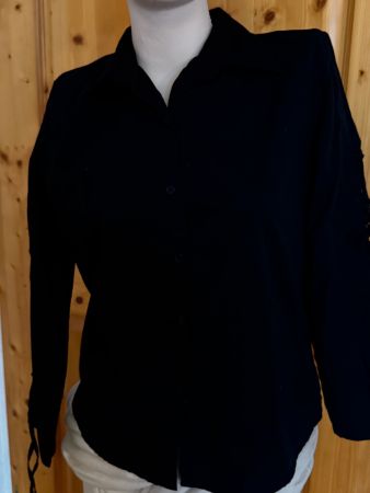 Schwarze Bluse von Tracey, Grösse M, Top Zustand!