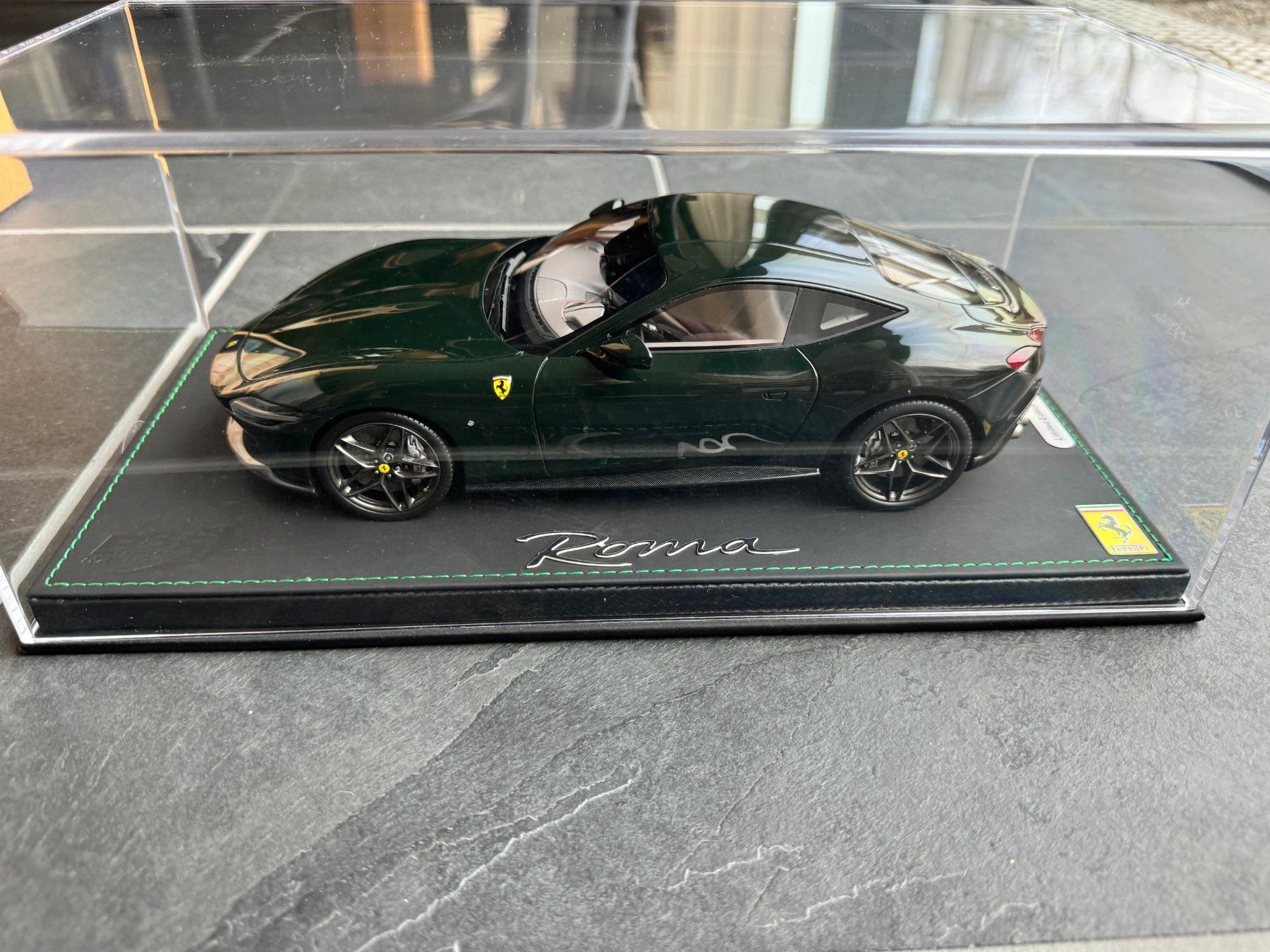 BBR Models Modellini d'auto: 1:18 BBR - Ferrari Roma – Nuovo (secondo la descrizione) da Tübach venduto da BonnevilleMotors 1