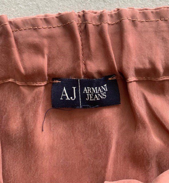 Armani Kleider: Petite robe beige rose d'Armani T. 38 – Neu (gemäss Beschreibung) aus St-Aubin-Sauges von Juliezan 2