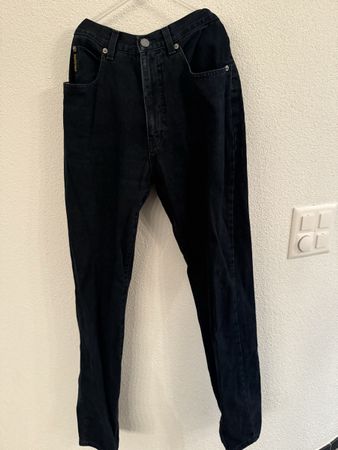 Armani Jeans, dunkle Waschung, selten getragen, Gr. 28
