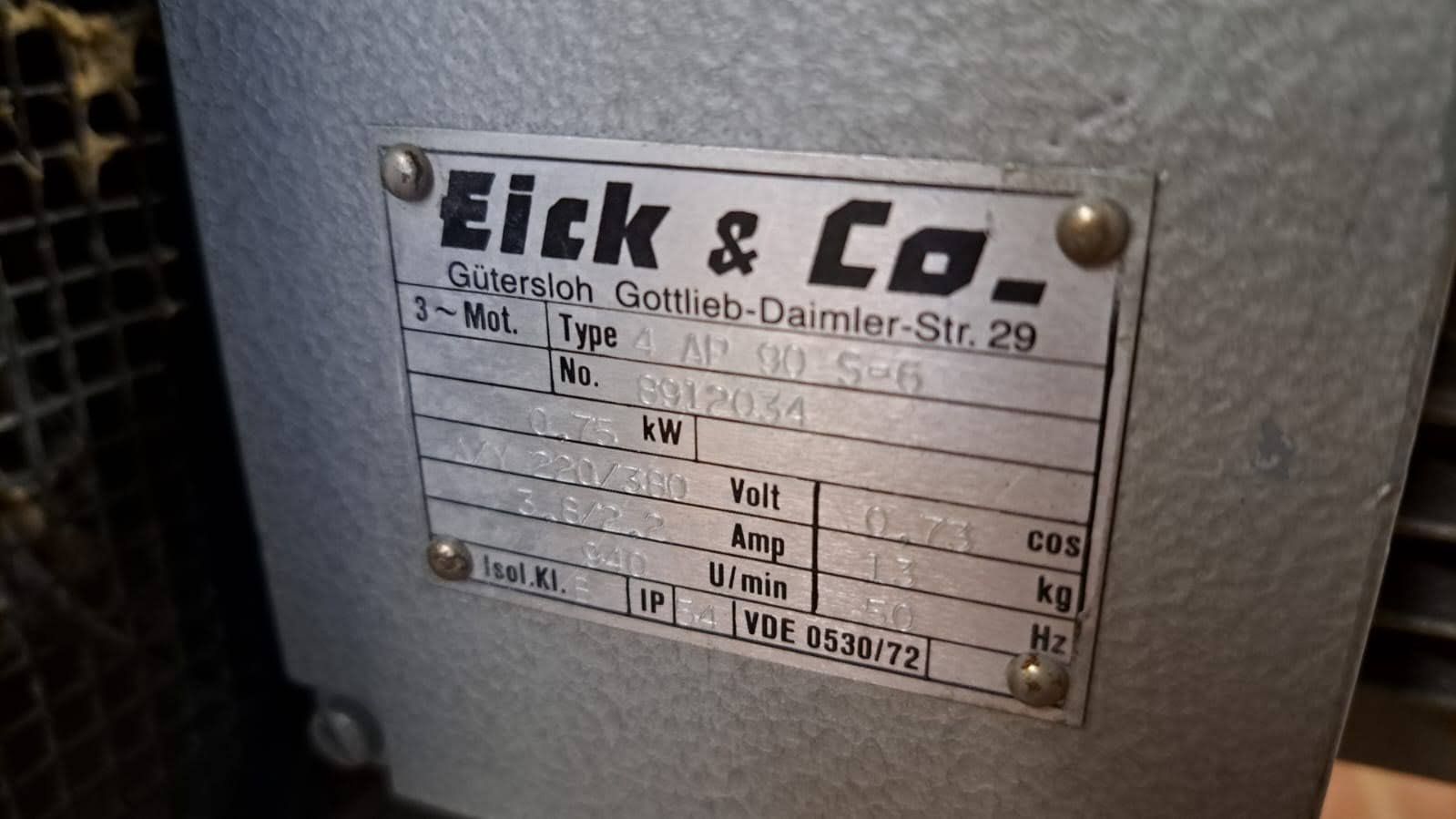 Trattori: Oelkühler mit Lüfter – Usato da Müllheim Dorf venduto da tkctec 4