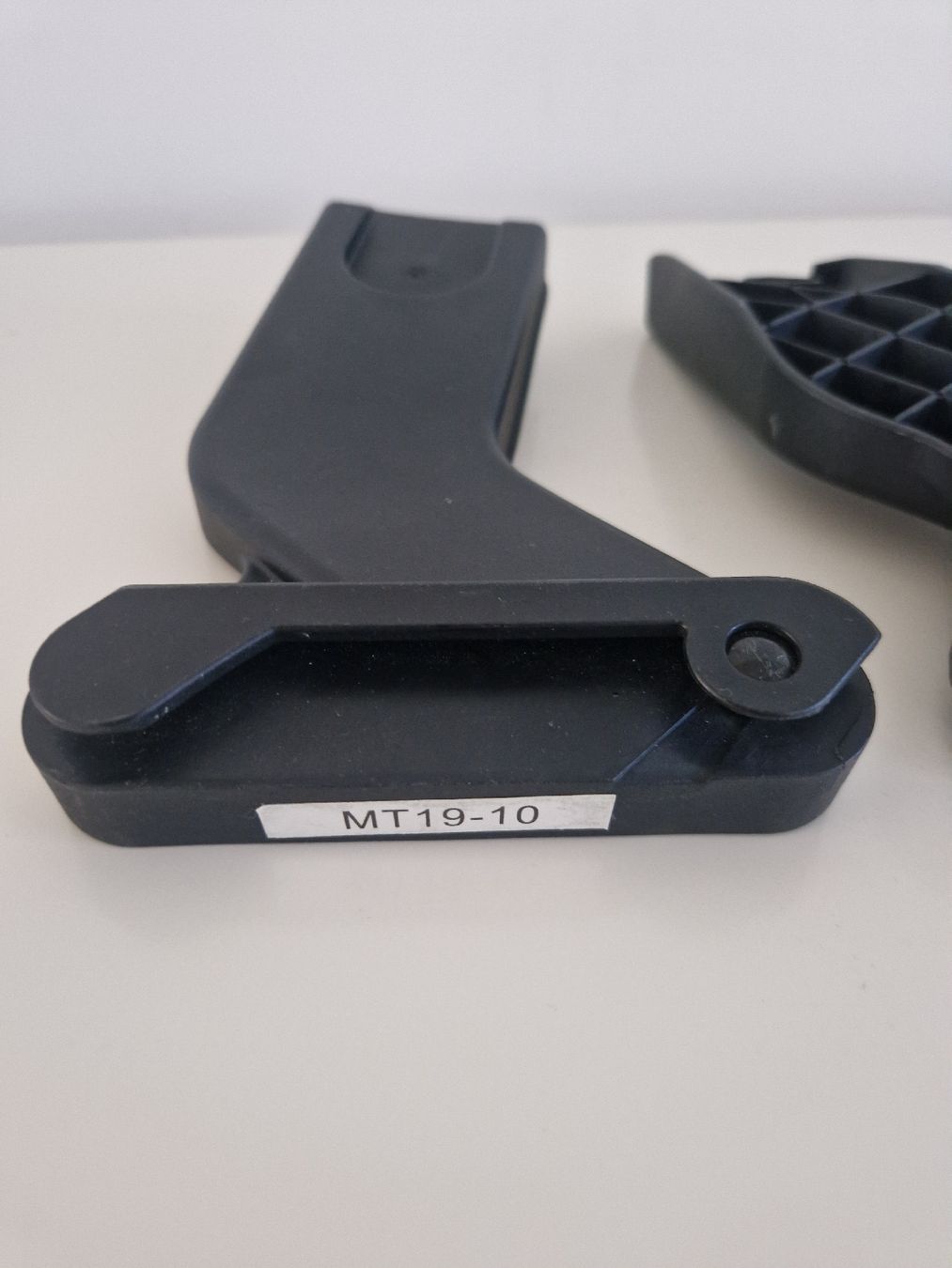 Mutsy Carrozzine: Mutsy Adapter  – Paar – Usato da Kaiseraugst venduto da ago_5gpn 2