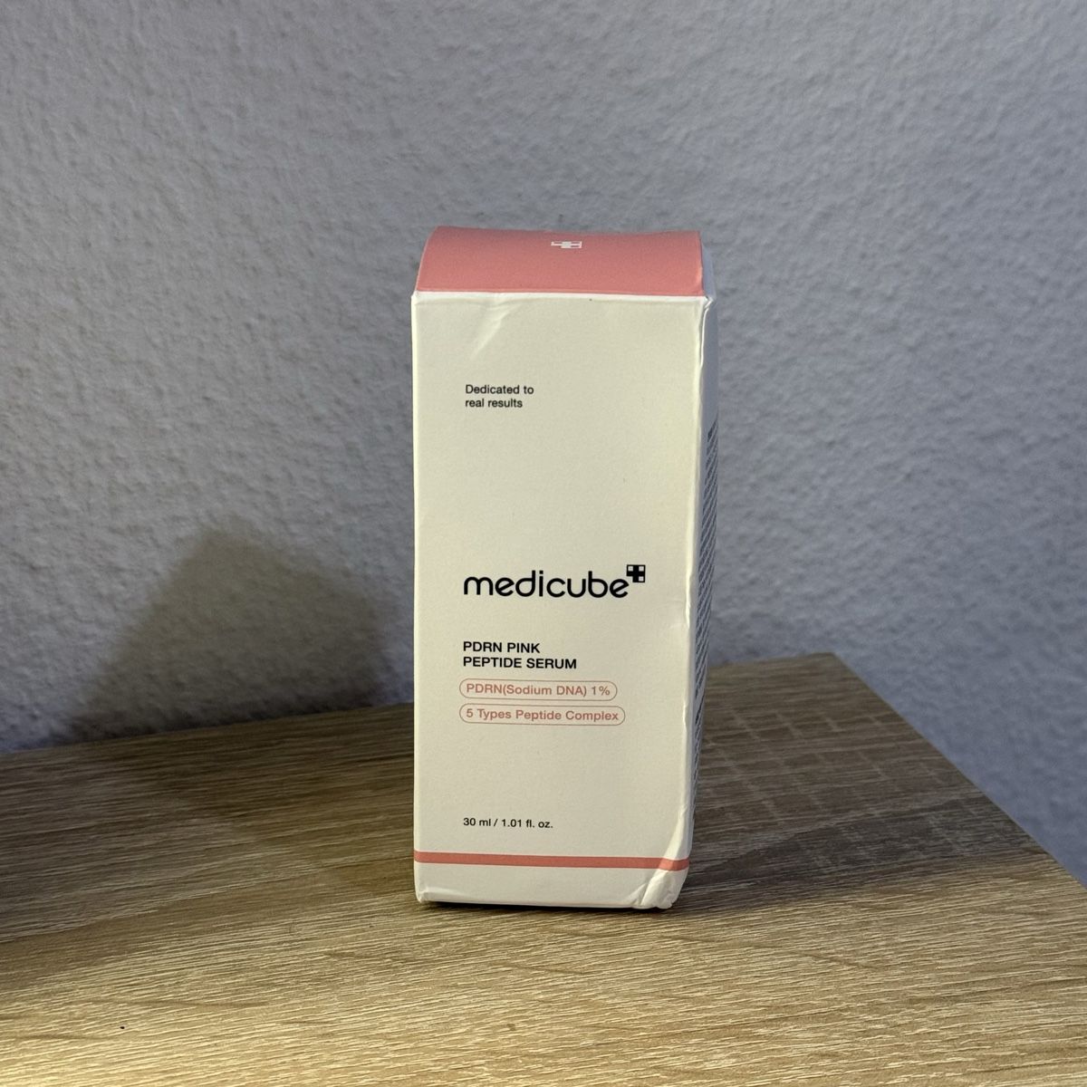 Cura del viso: Medicube PDRN Pink Peptide Serum – Nuovo (secondo la descrizione) da Baar venduto da elexata