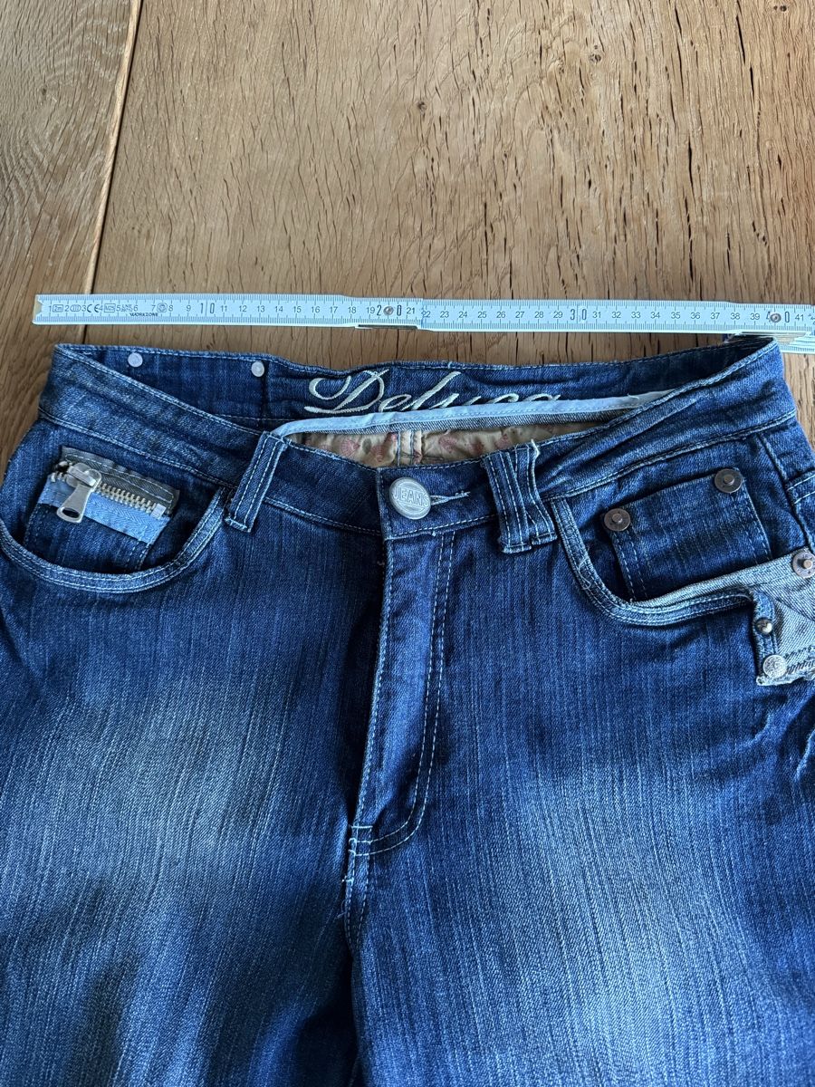 Jeans: Lässige DeLuca Jeans. L – Usato da Sirnach venduto da sirni 2