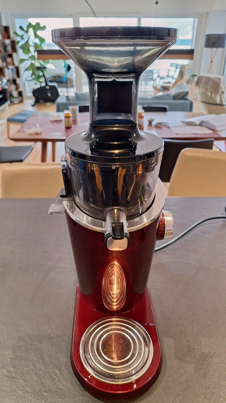 Hurom Elettrodomestici da cucina: Extracteur de jus Hurom comme neuf – Usato da Neuchâtel venduto da jts_78jq 5