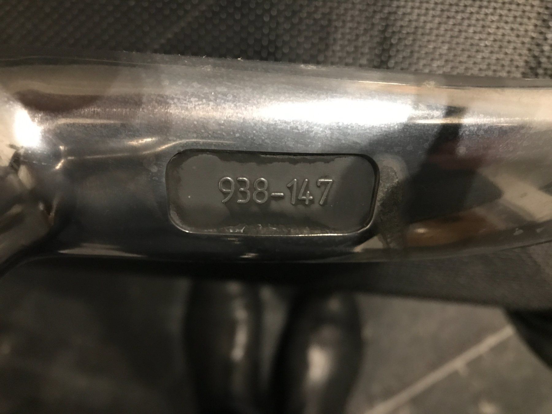 Vitra Sedie: Eames Aluminium-Bürostuhl – Usato da Maienfeld venduto da mar_8nl2 3