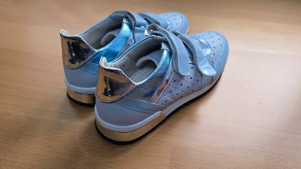 Scarpe per ragazze: Chery Sneaker - 35 - neuwertig – Usato da Thalwil venduto da VitaMini 1