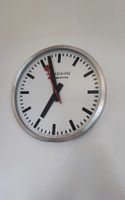 Mondaine Wanduhr Silbrig Ø 40cm
