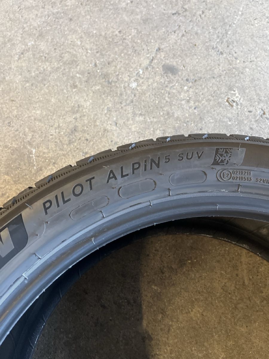 Pneumatici & Ruote complete: 275/40R22 Michelin Winter – Usato da Untersiggenthal venduto da Rychinald 3