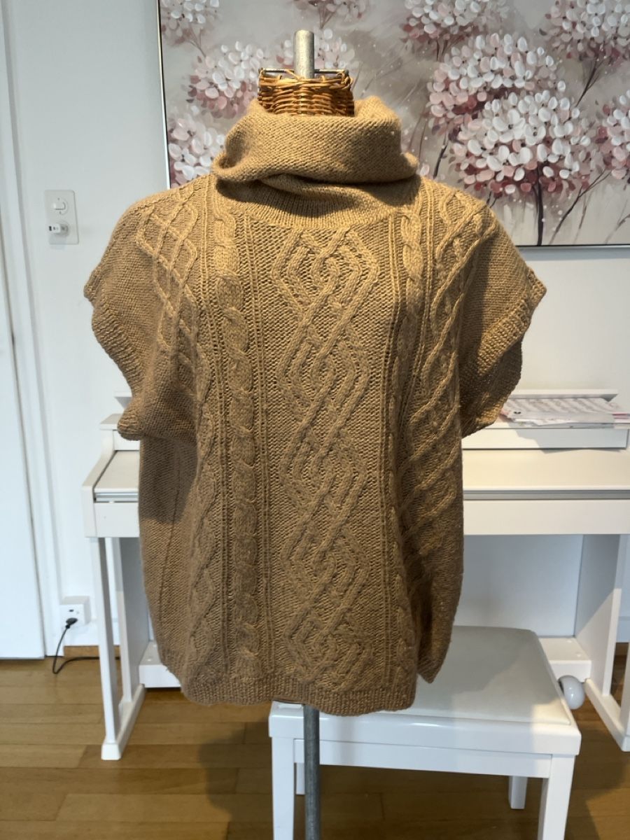 Maglioni & Felpe: Strickpullover kurzarm, beige, XL – Usato da Solothurn venduto da Bobesch08