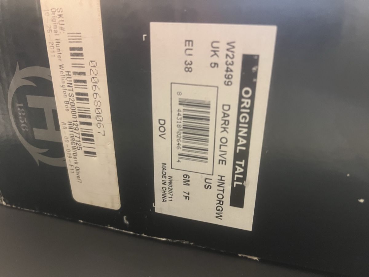 Hunter Scarpe da donna: Hunter Gummistiefel Original Tall Dark Olive Gr. 38 – Nuovo e nell'imballaggio originale da Basel venduto da elsternnest 1