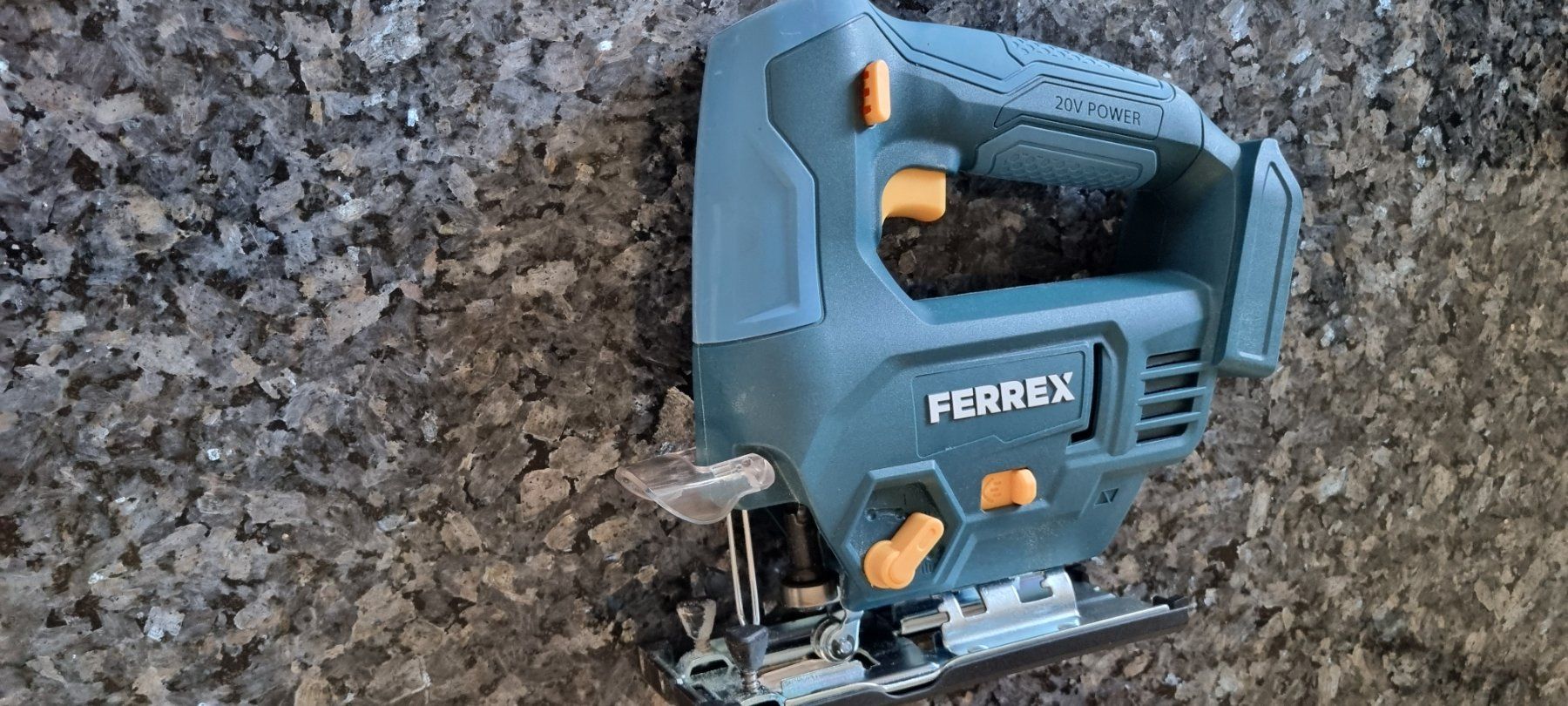 Ferrex Scies: Ferrex Stichsäge 20V Akku – D'occasion à egliswil par Maggy6 1