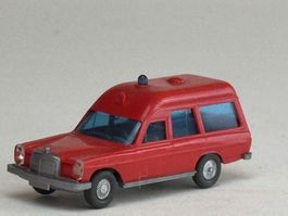 VE1- Wiking Mercedes 200 Krankenwagen Feuerwehr