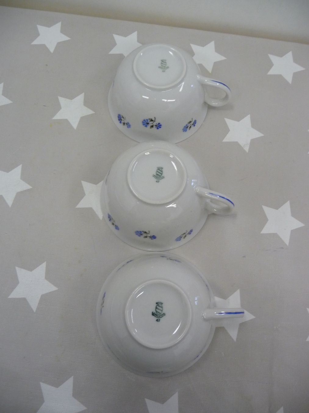 Tazze: 3 Tassen Langenthal Streublumen – Usato da Rafz venduto da Powacaddy 3