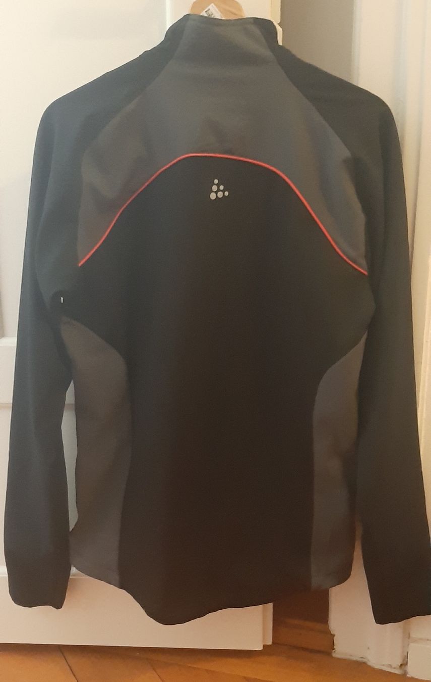 Giacche: Atmungsaktive Jacke Gr. S NEU – Nuovo e nell'imballaggio originale da Zürich venduto da Venecia25 5