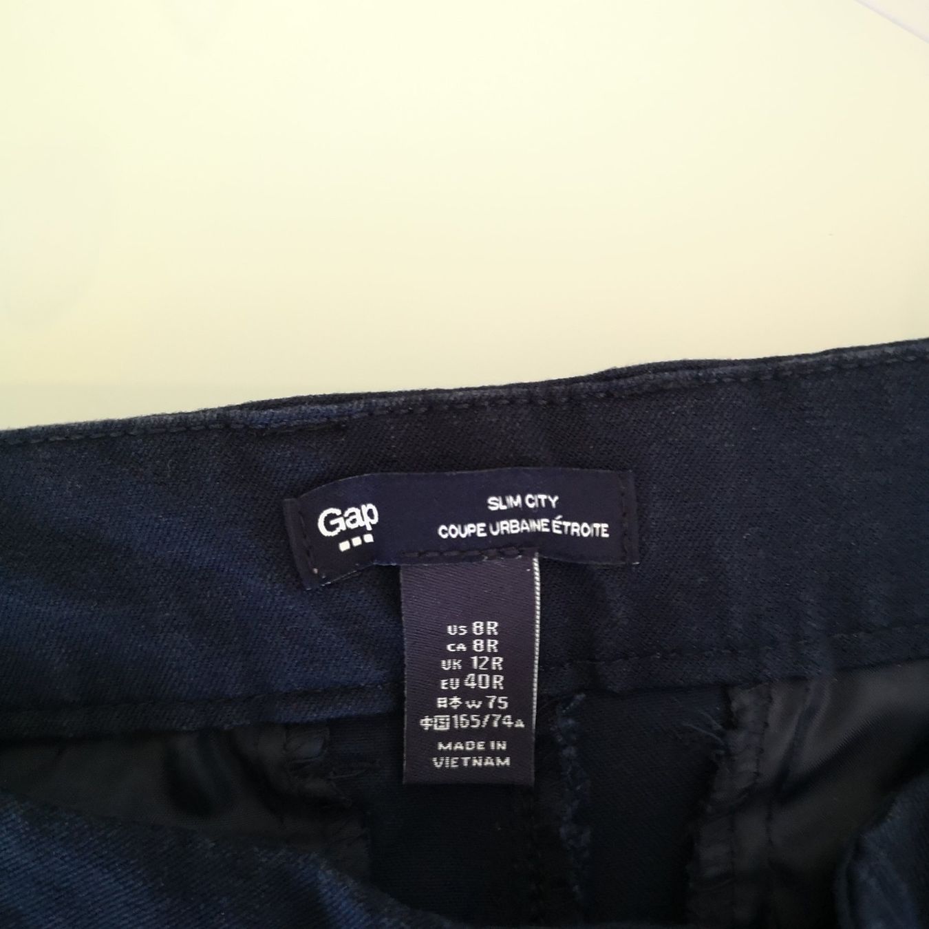 Gap Pantaloni: GAP Hose dunkelblau Gr. 38/40 – Usato da Baar venduto da caflemma 3