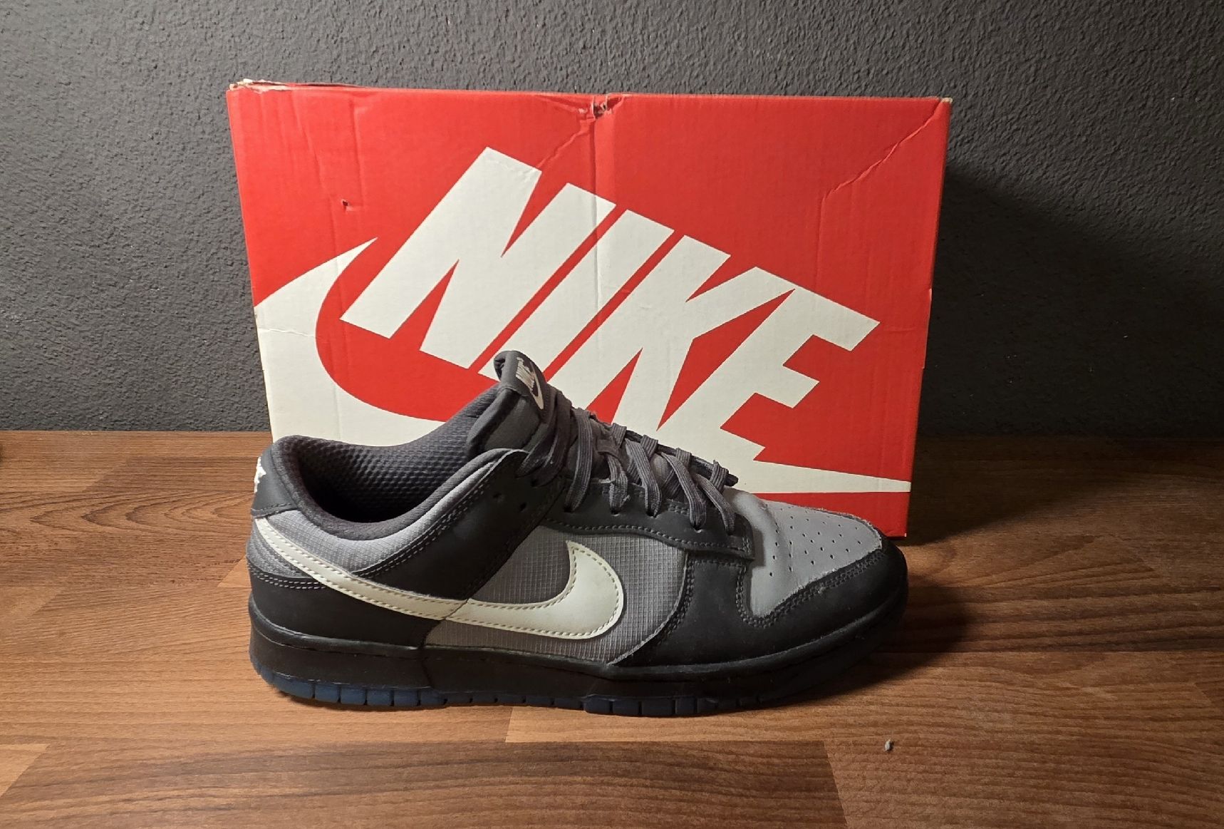 Nike Chaussures hommes: Nike Dunk Low Anthracite – Neuf (Voir description) à Horw par Tree2 1
