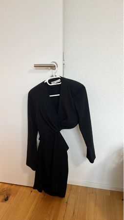 Elegantes Zara Kleid Gr. S