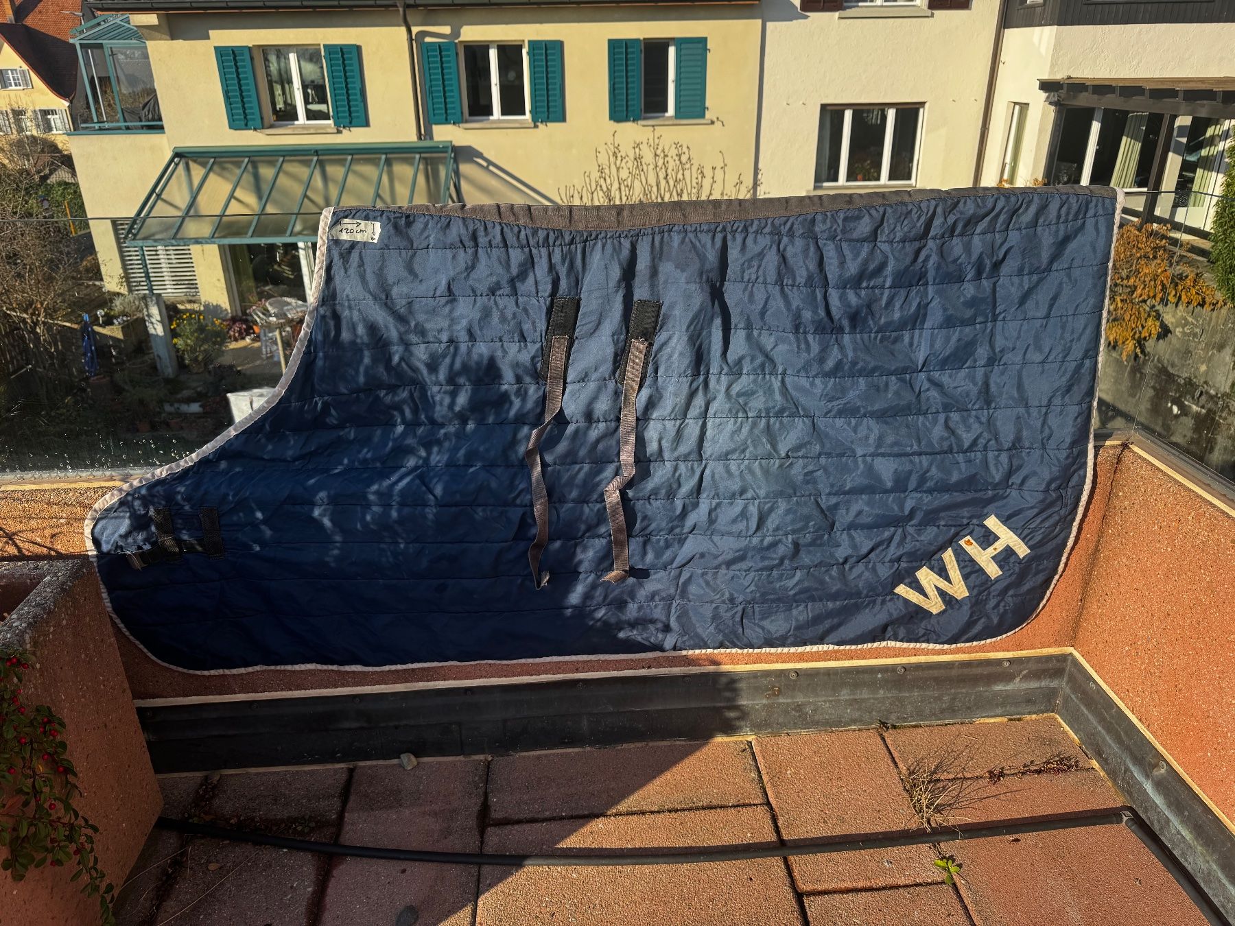 Decken: 8 Pferdedecken – Gebraucht aus Küsnacht ZH von _Mireeh_ 8