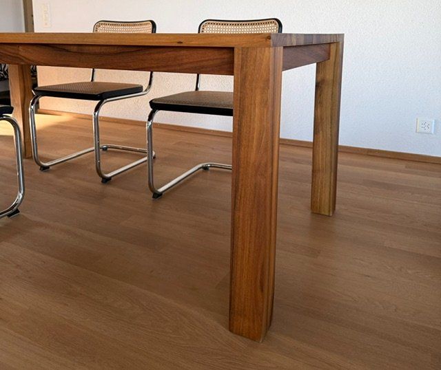 Tavoli: Esstisch Nussbaum Massiv – Usato da Zürich venduto da KatZH 7