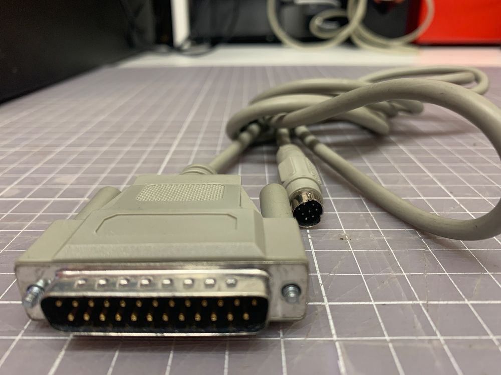 Cable Apple Macintosh Serial 8 pin mini din to DB25 male | Kaufen auf ...
