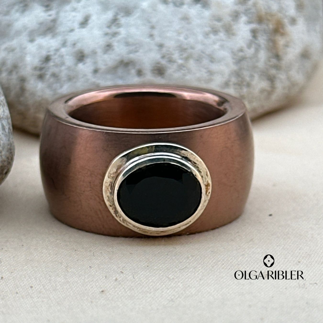 Olga Ribler Bagues: Edelstahl Statement  Ring mit Onyx Grösse 60 – Neuf (Voir description) à Luzern par Schmuckoutlet 5