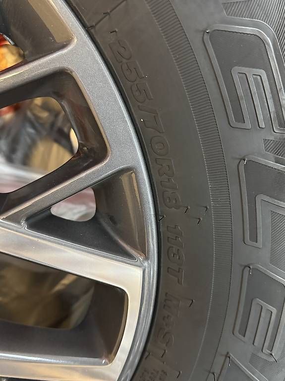 Bridgestone Pneumatici & Ruote complete: Jeep Wrangler Kompletträder – Nuovo (secondo la descrizione) da Hirzel venduto da TargatoNA 2