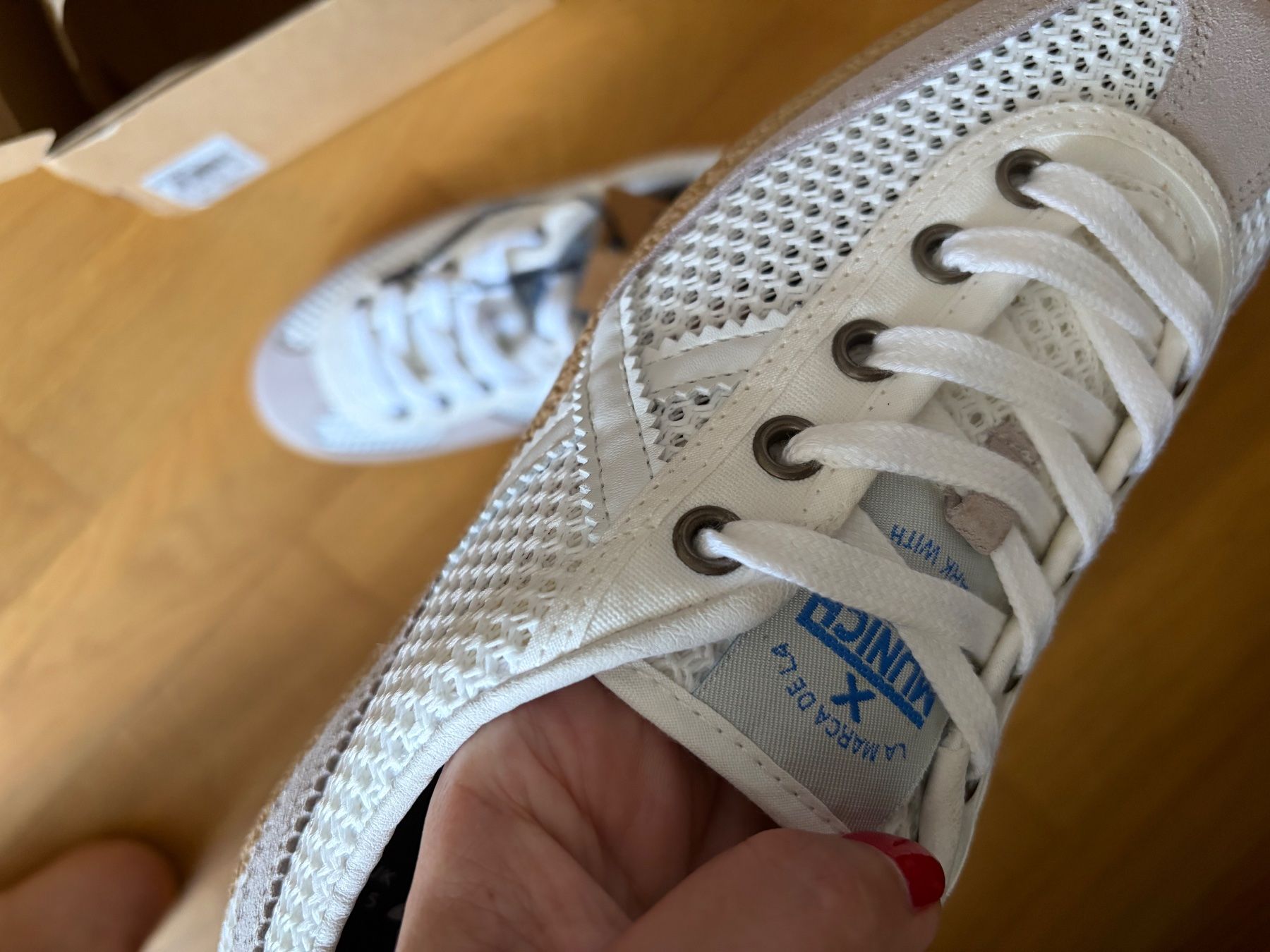 Scarpe da donna: Munich Summer Sneakers NEW size 36 – Nuovo e nell'imballaggio originale da Luzern venduto da AM2nd 2