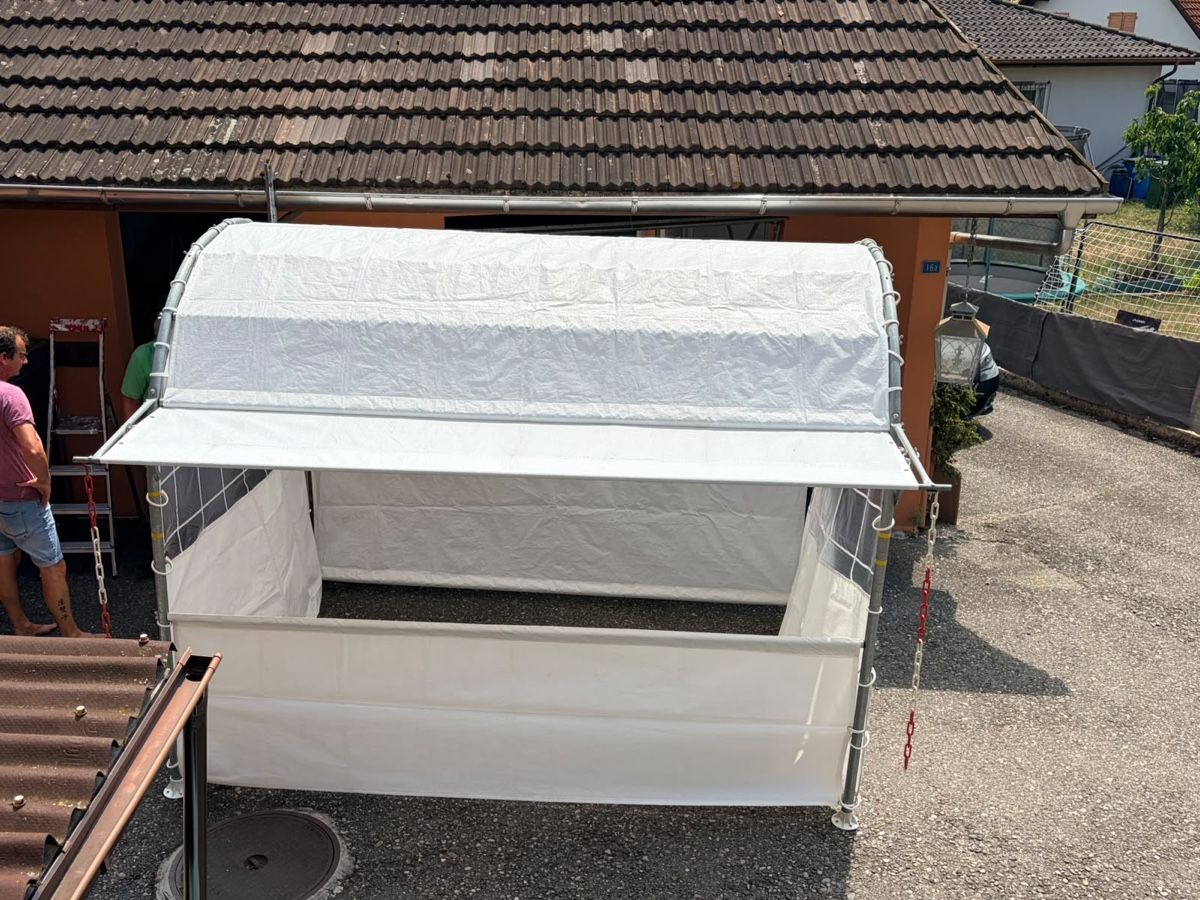 Sonstiges für Firmenanlässe & Parties: Marktstand Festzelt Verkaufsstand mit Dach – Gebraucht aus Lohn-Ammannsegg von Lancer98 7